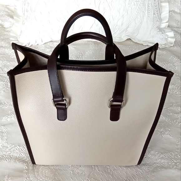 Patek Philipe "Le Voyage" Tote Bag - Picture 4 of 14